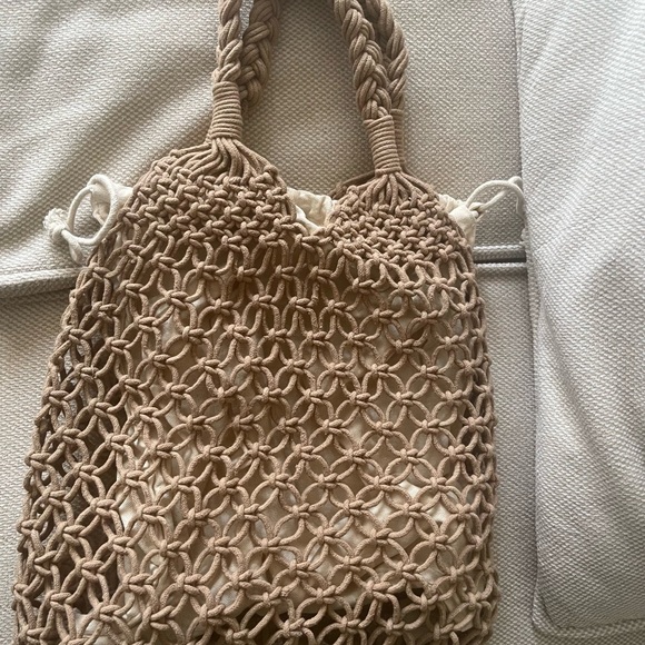 Aritzia Main Character Woven Tote Bag - Picture 5 of 5